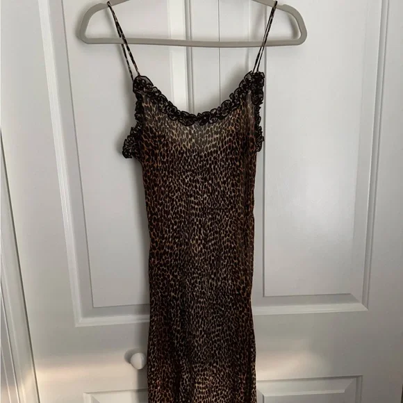 Realisation Par Esme Dress - Picture 4 of 6